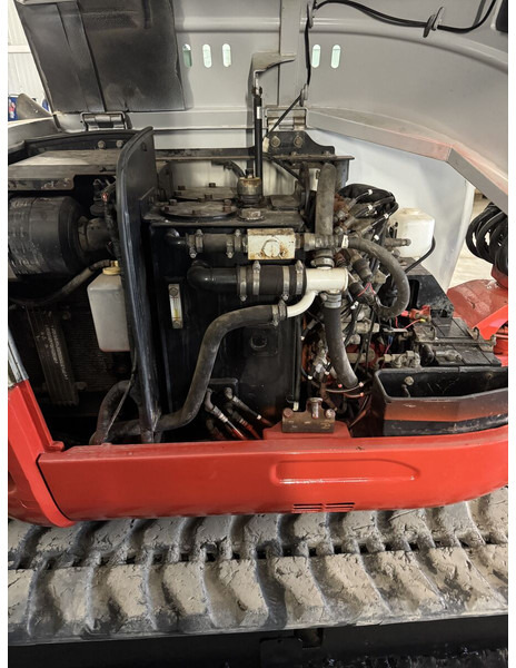 Takeuchi TB260 - Мини-экскаватор: фото 3 Takeuchi TB260 - Мини-экскаватор: фото 3