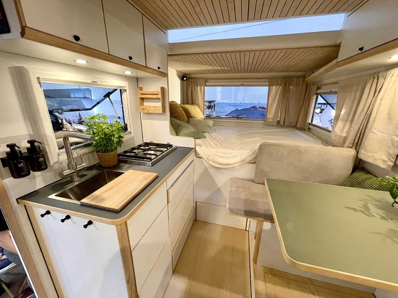 Новый Полуинтегрированный автодом Greenlander: фото 8