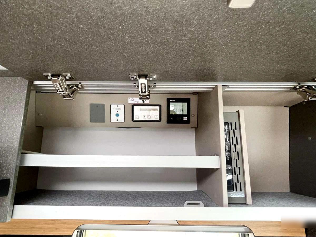 Новый Полуинтегрированный автодом Hymer MLT 580 4x4: фото 12 Новый Полуинтегрированный автодом Hymer MLT 580 4x4: фото 12