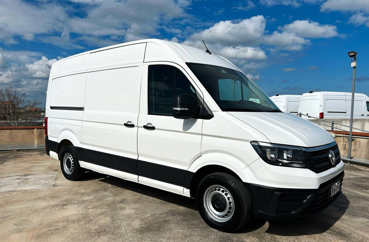 Volkswagen Crafter 2.0 Tdi 140 cv - Цельнометаллический фургон: фото 3 Volkswagen Crafter 2.0 Tdi 140 cv - Цельнометаллический фургон: фото 3