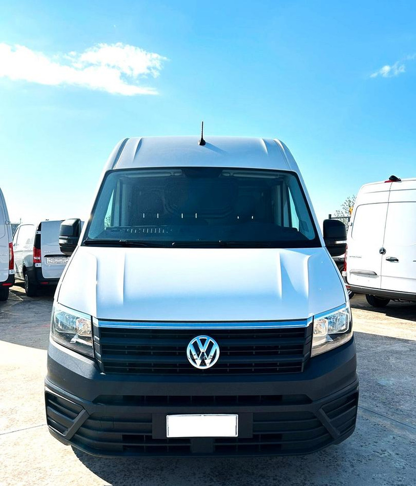 Volkswagen Crafter 2.0 Tdi 143 cv TA - Цельнометаллический фургон: фото 2 Volkswagen Crafter 2.0 Tdi 143 cv TA - Цельнометаллический фургон: фото 2