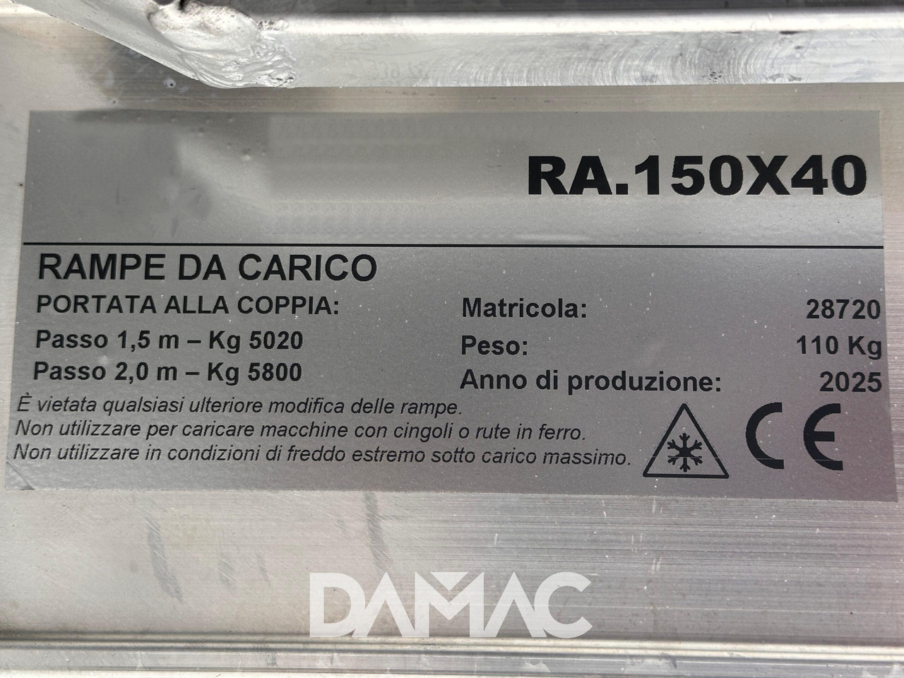 DAMAC 150x40 - Погрузочная рампа: фото 4 DAMAC 150x40 - Погрузочная рампа: фото 4