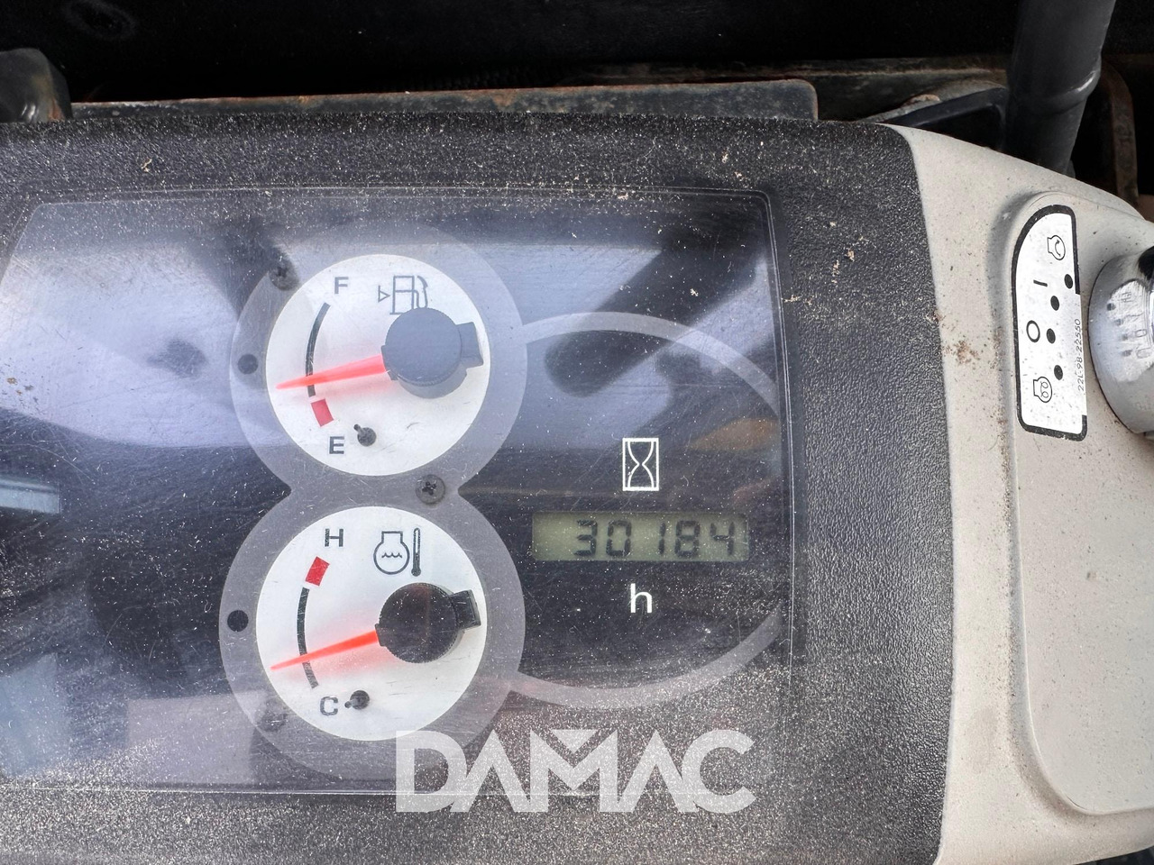 Мини-экскаватор KOMATSU PC55MR-3: фото 13