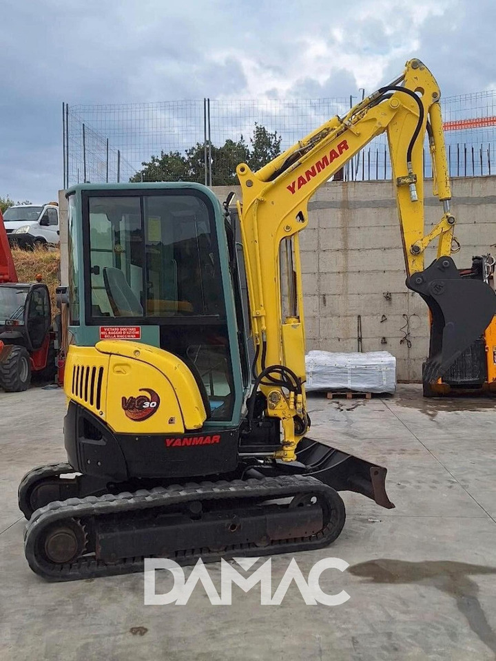 YANMAR VIO30 - Мини-экскаватор: фото 2 YANMAR VIO30 - Мини-экскаватор: фото 2