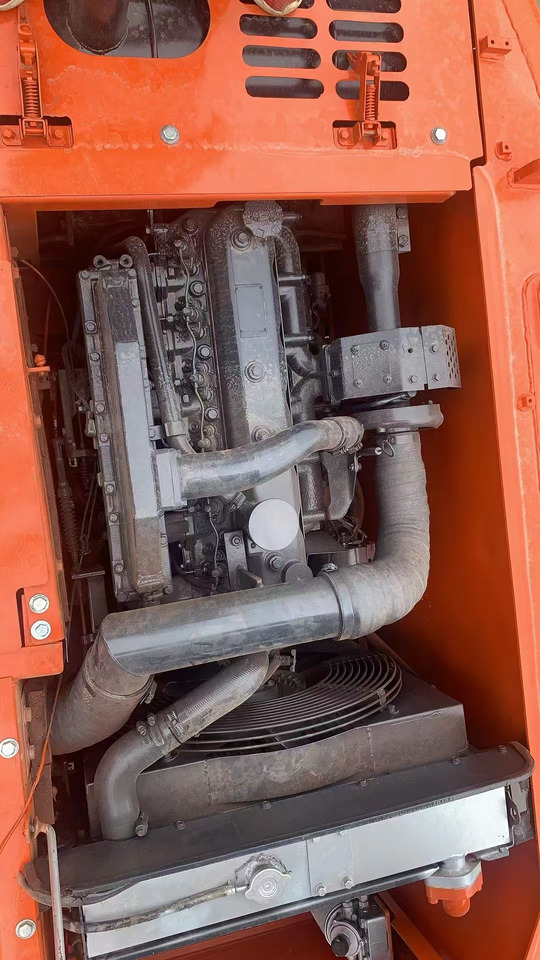 DOOSAN DX150 - Гусеничный экскаватор: фото 4 DOOSAN DX150 - Гусеничный экскаватор: фото 4