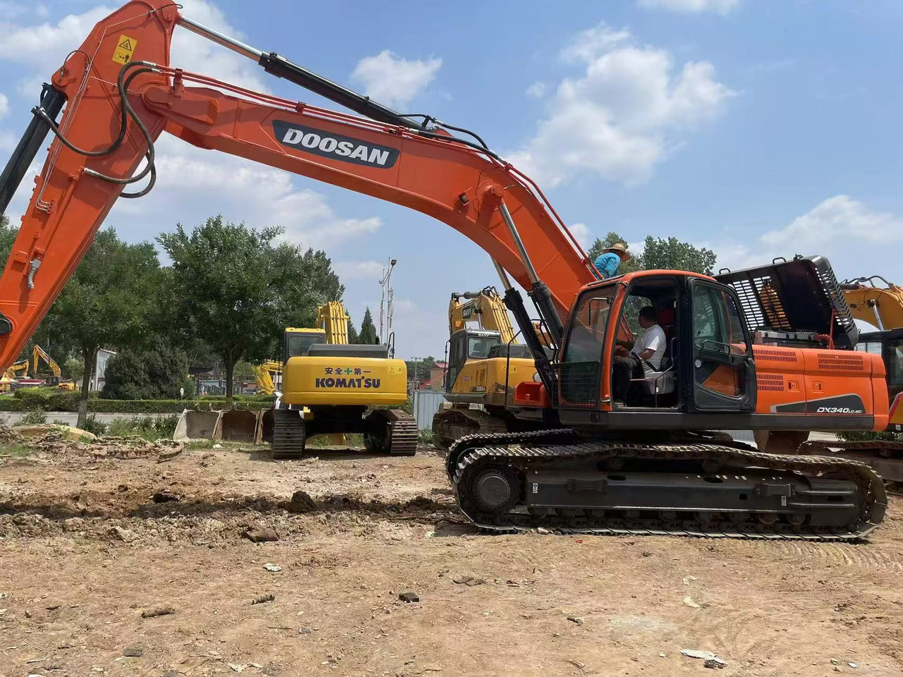 DOOSAN DX340LC-9C - Гусеничный экскаватор: фото 4 DOOSAN DX340LC-9C - Гусеничный экскаватор: фото 4
