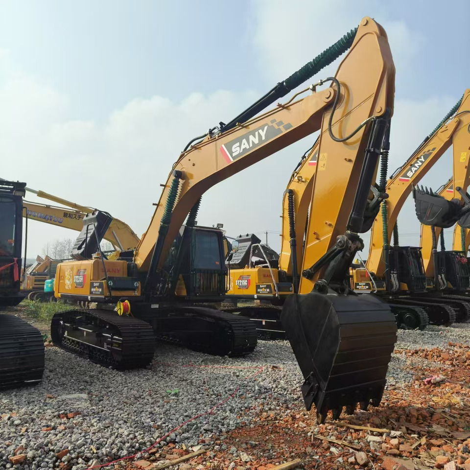 SANY SY235H - Гусеничный экскаватор: фото 2 SANY SY235H - Гусеничный экскаватор: фото 2