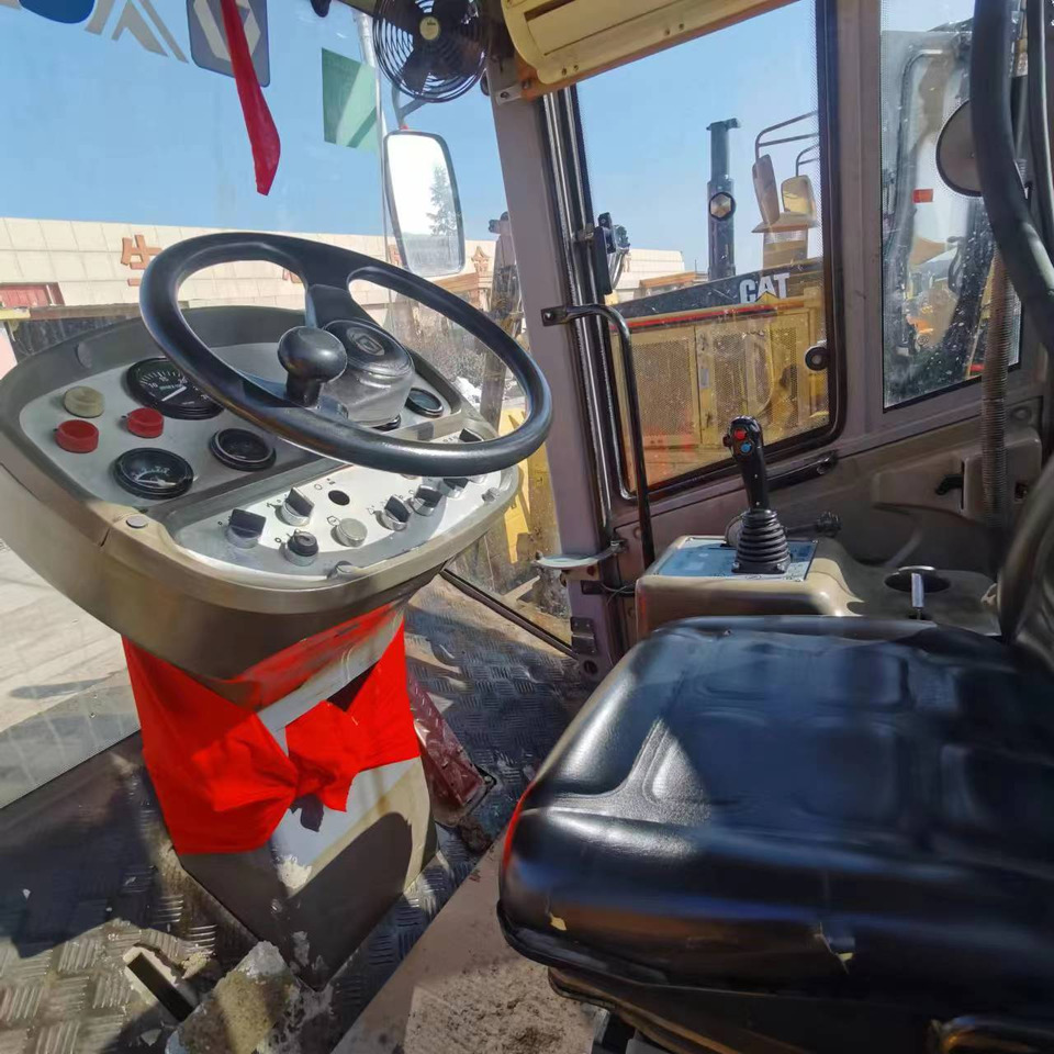 XCMG XS223J - Компактор: фото 5 XCMG XS223J - Компактор: фото 5