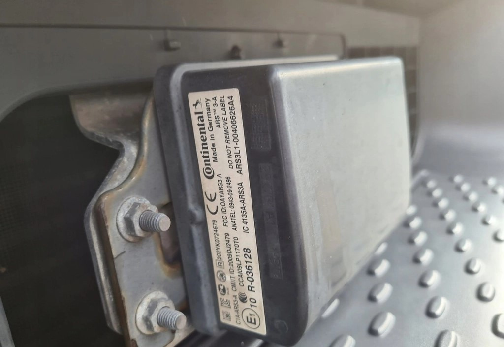 CONTINENTAL RADAR DISTRONIK CZUJNIK SENSOR RENAULT GAMA T C K D RANGE VOLVO FH 4 FM 4 - Сенсор для Грузовиков: фото 2 CONTINENTAL RADAR DISTRONIK CZUJNIK SENSOR RENAULT GAMA T C K D RANGE VOLVO FH 4 FM 4 - Сенсор для Грузовиков: фото 2