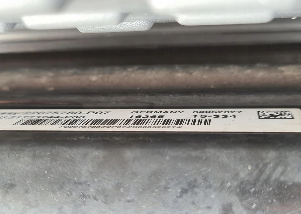 CONTINENTAL RADAR DISTRONIK CZUJNIK SENSOR RENAULT GAMA T C K D RANGE VOLVO FH 4 FM 4 - Сенсор для Грузовиков: фото 4 CONTINENTAL RADAR DISTRONIK CZUJNIK SENSOR RENAULT GAMA T C K D RANGE VOLVO FH 4 FM 4 - Сенсор для Грузовиков: фото 4