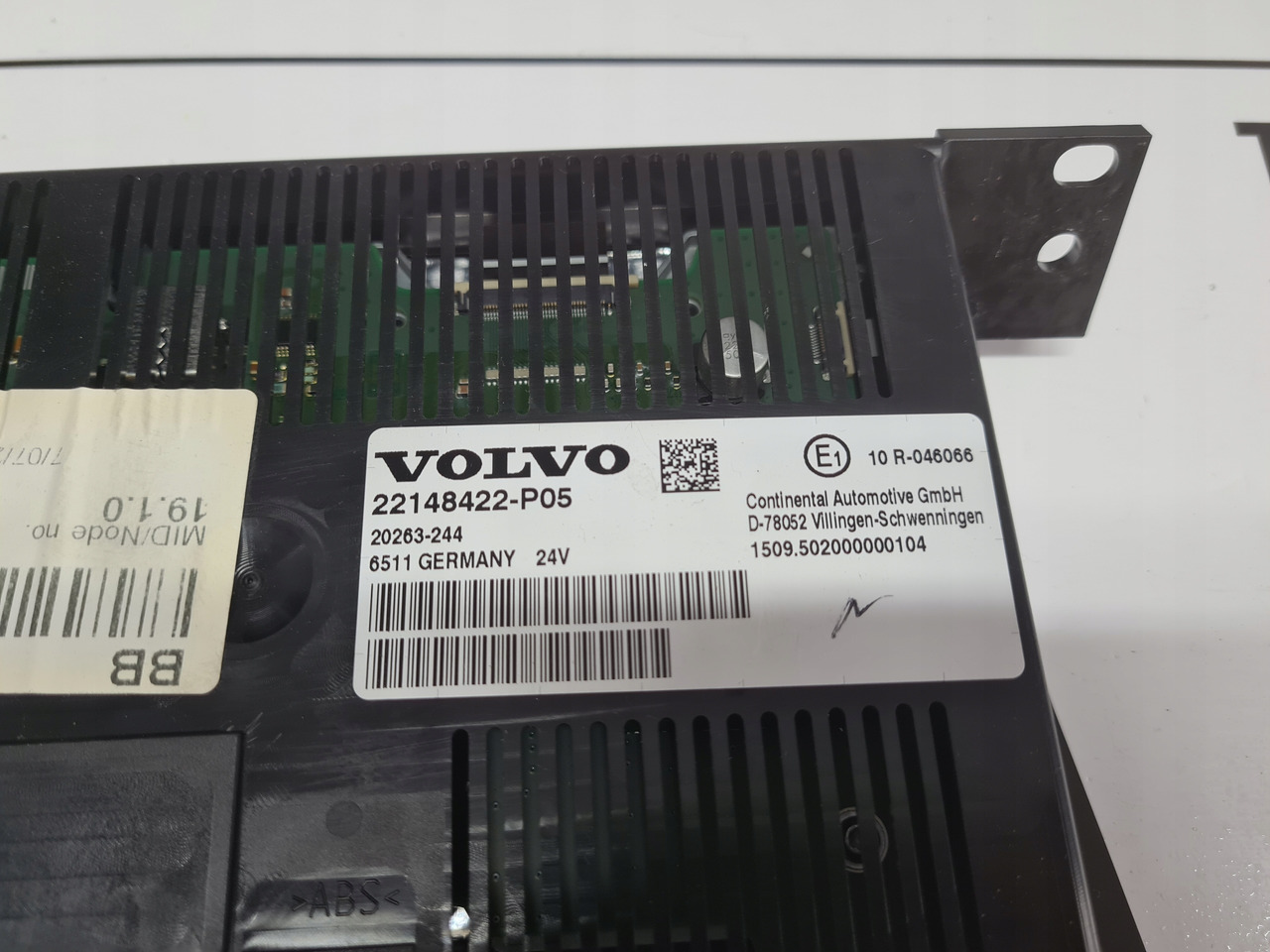 CONTINENTAL WYŚWIETLACZ PANEL RADIA NAWIGACJI VOLVO FH 4 - Система навигации для Грузовиков: фото 4 CONTINENTAL WYŚWIETLACZ PANEL RADIA NAWIGACJI VOLVO FH 4 - Система навигации для Грузовиков: фото 4