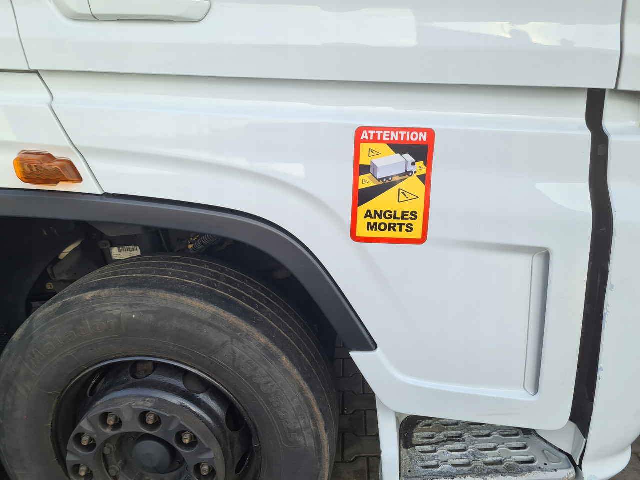 FORD PRZEDŁUŻENIE DRZWI PRAWE OWIEWKA ORYGINAŁ FORD F-MAX 500 TRUCKS - Дверь и запчасти для Грузовиков: фото 1 FORD PRZEDŁUŻENIE DRZWI PRAWE OWIEWKA ORYGINAŁ FORD F-MAX 500 TRUCKS - Дверь и запчасти для Грузовиков: фото 1