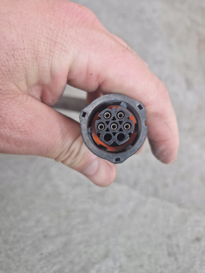 FORD VISCO WISKO WISKOZA WENTYLATOR CHŁODNICY FORD F-MAX CARGO EURO 6 - Вентилятор для Грузовиков: фото 5 FORD VISCO WISKO WISKOZA WENTYLATOR CHŁODNICY FORD F-MAX CARGO EURO 6 - Вентилятор для Грузовиков: фото 5