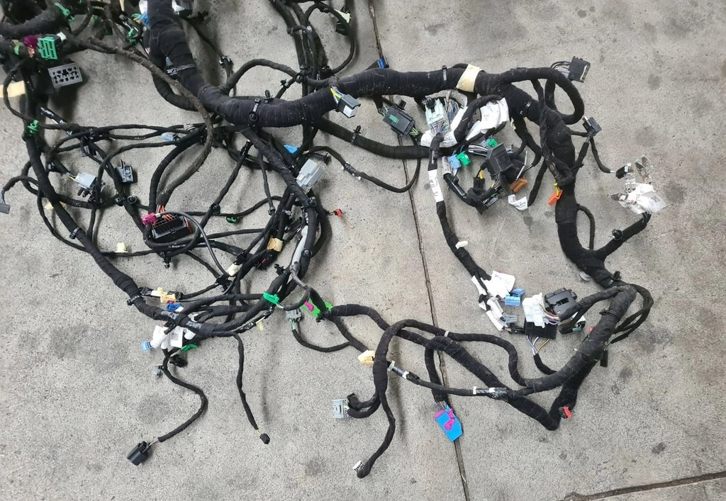 FORD WIĄZKA INSTALACJA KABINY KONSOLI DESKI ROZDZIELCZEJ FORD F-MAX 500 TRUCKS - Кабели/ Провода для Грузовиков: фото 2 FORD WIĄZKA INSTALACJA KABINY KONSOLI DESKI ROZDZIELCZEJ FORD F-MAX 500 TRUCKS - Кабели/ Провода для Грузовиков: фото 2