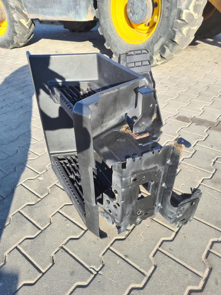 RENAULT STOPNICA KOMPLETNA PRAWA STELAŻ STOPNICY STOPNIA RENAULT GAMA T RANGE - Боковая подножка для Грузовиков: фото 2 RENAULT STOPNICA KOMPLETNA PRAWA STELAŻ STOPNICY STOPNIA RENAULT GAMA T RANGE - Боковая подножка для Грузовиков: фото 2