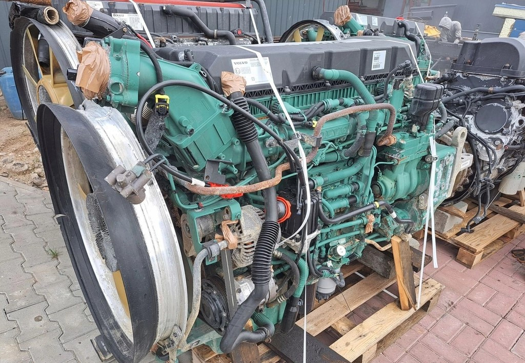 VOLVO SILNIK KOMPLETNY VOLVO FM 4 FMX D11K 410 450 - Двигатель для Грузовиков: фото 3 VOLVO SILNIK KOMPLETNY VOLVO FM 4 FMX D11K 410 450 - Двигатель для Грузовиков: фото 3