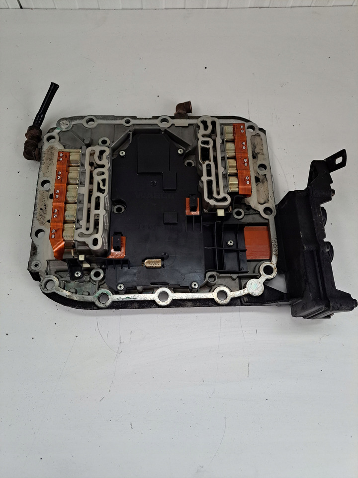 WABCO ELEKTRONIKA WYBIERAKA I-SHIFT AT " C " RENAULT DXI VOLVO FH FM - Коробка передач и запчасти для Грузовиков: фото 2 WABCO ELEKTRONIKA WYBIERAKA I-SHIFT AT " C " RENAULT DXI VOLVO FH FM - Коробка передач и запчасти для Грузовиков: фото 2