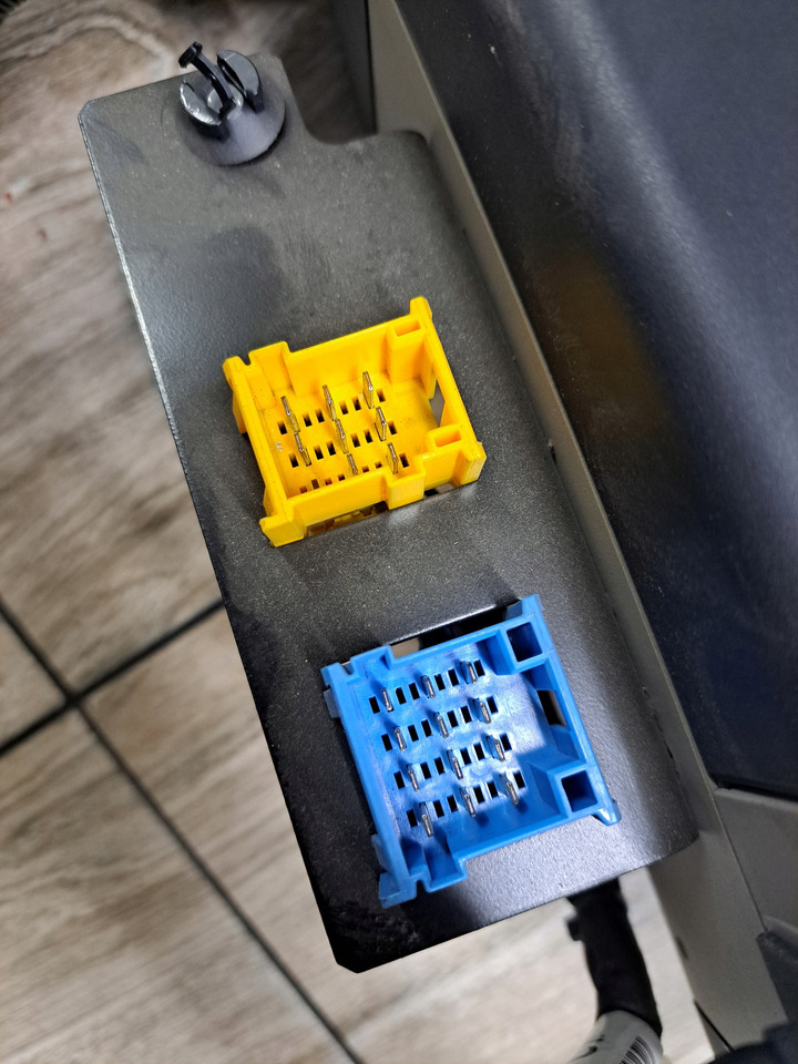 WEBASTO WEBASTO AIR TOP 2000ST ADR RENAULT PREMIUM MIDLUM DXI VOLVO FL FE - Отопление/ Вентиляция для Грузовиков: фото 3 WEBASTO WEBASTO AIR TOP 2000ST ADR RENAULT PREMIUM MIDLUM DXI VOLVO FL FE - Отопление/ Вентиляция для Грузовиков: фото 3