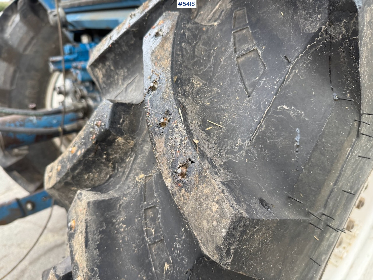 Трактор 1982 Ford 7610 w/ front loader.: фото 15 Трактор 1982 Ford 7610 w/ front loader.: фото 15