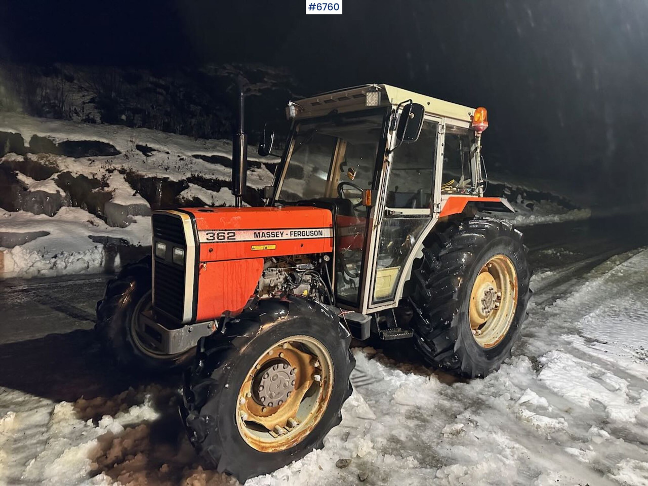 1991 Massey-Ferguson 362 4x4 tractor with chains - Трактор: фото 1 1991 Massey-Ferguson 362 4x4 tractor with chains - Трактор: фото 1