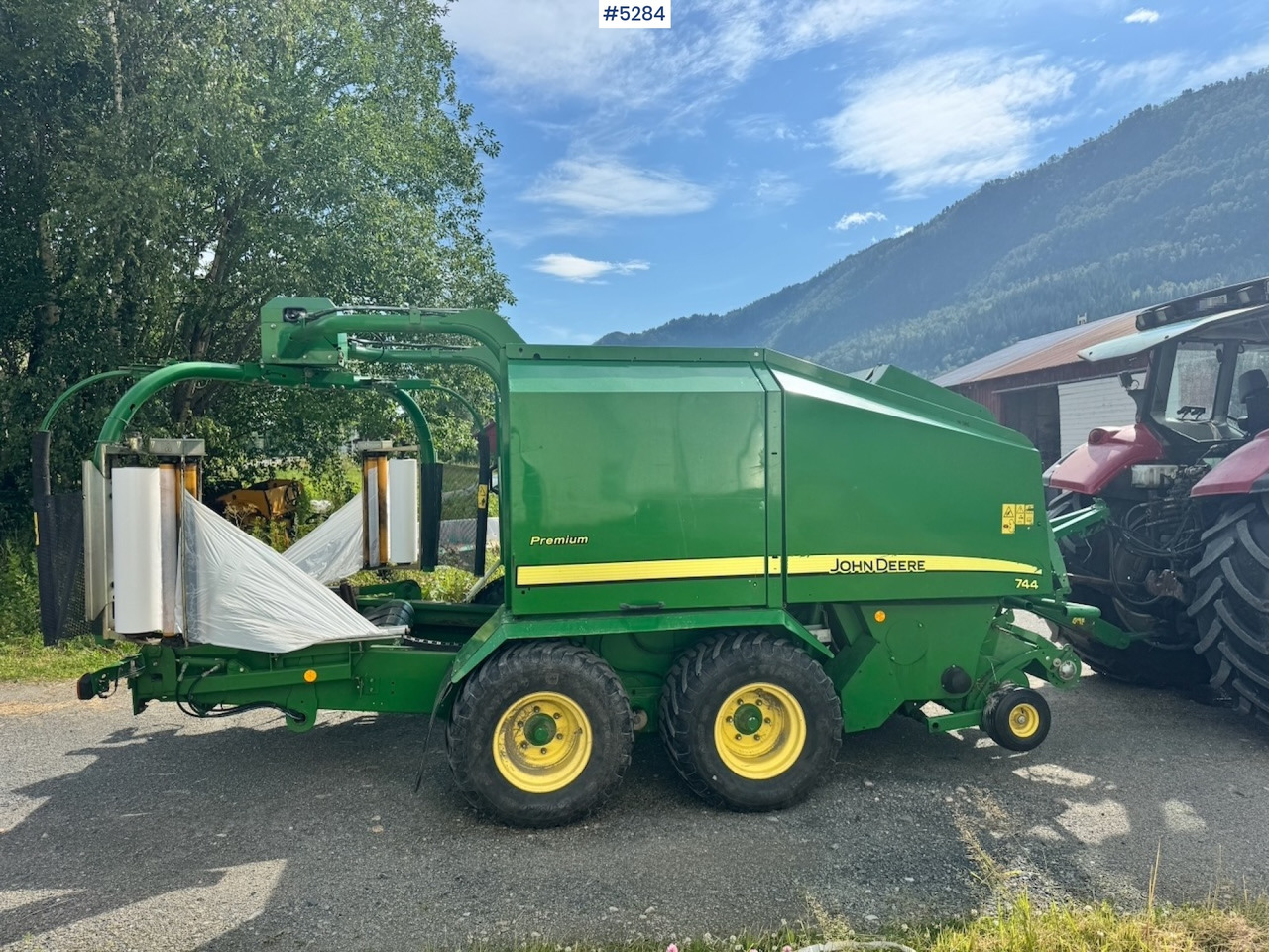 2012 John Deere 744 Combi baler. - Техника для сенозаготовки: фото 4 2012 John Deere 744 Combi baler. - Техника для сенозаготовки: фото 4