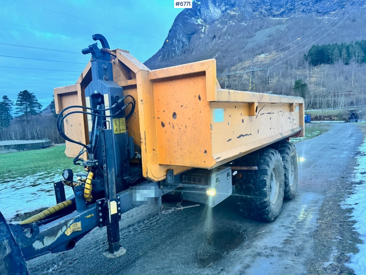 2015 Metaltech PH12 hook-lift trailer with box for tractor - Сельскохозяйственный прицеп: фото 1 2015 Metaltech PH12 hook-lift trailer with box for tractor - Сельскохозяйственный прицеп: фото 1