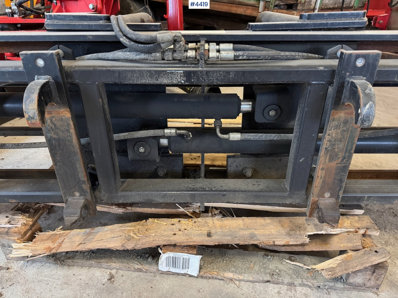 Техника для сенозаготовки Ålø Square clamp: фото 6 Техника для сенозаготовки Ålø Square clamp: фото 6