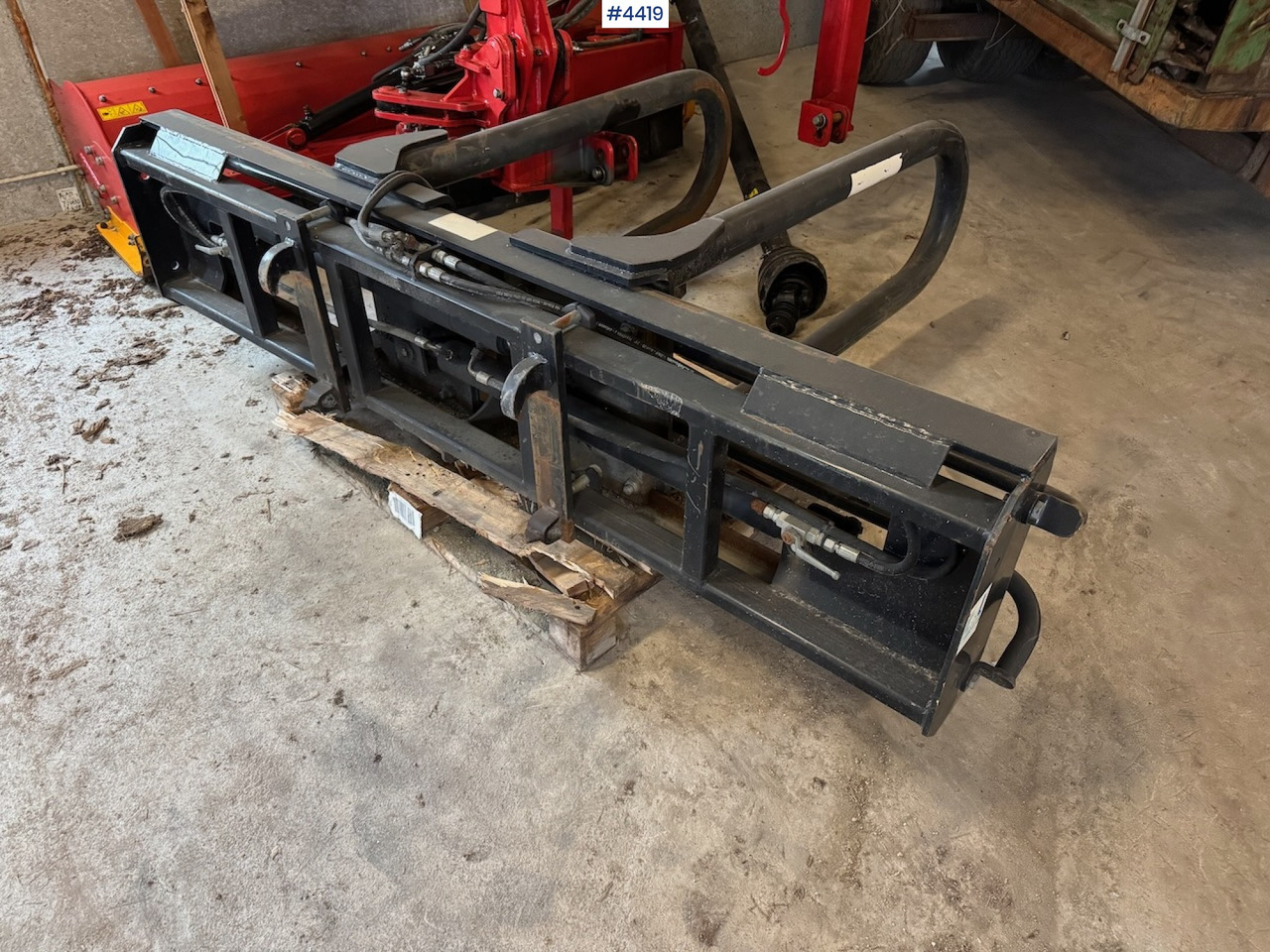 Ålø Square clamp - Техника для сенозаготовки: фото 3 Ålø Square clamp - Техника для сенозаготовки: фото 3