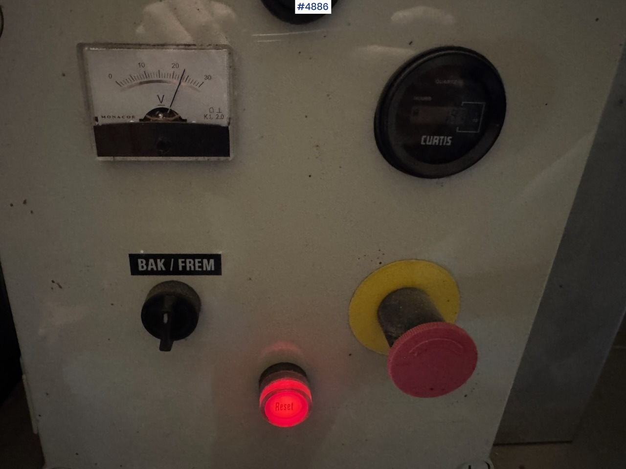 Инвентарь для животноводства GEA M300 Automatic feeder, barely used.: фото 11 Инвентарь для животноводства GEA M300 Automatic feeder, barely used.: фото 11