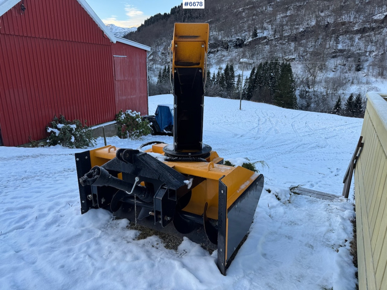 Agroquip G180 2-speed Snowblower. Like new! - Коммунальная/ Специальная техника: фото 2 Agroquip G180 2-speed Snowblower. Like new! - Коммунальная/ Специальная техника: фото 2