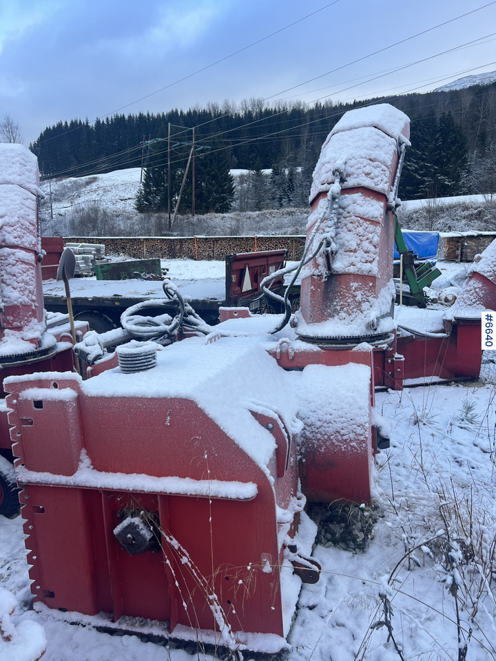 Globus snow blower for tractor - Коммунальная/ Специальная техника: фото 5 Globus snow blower for tractor - Коммунальная/ Специальная техника: фото 5