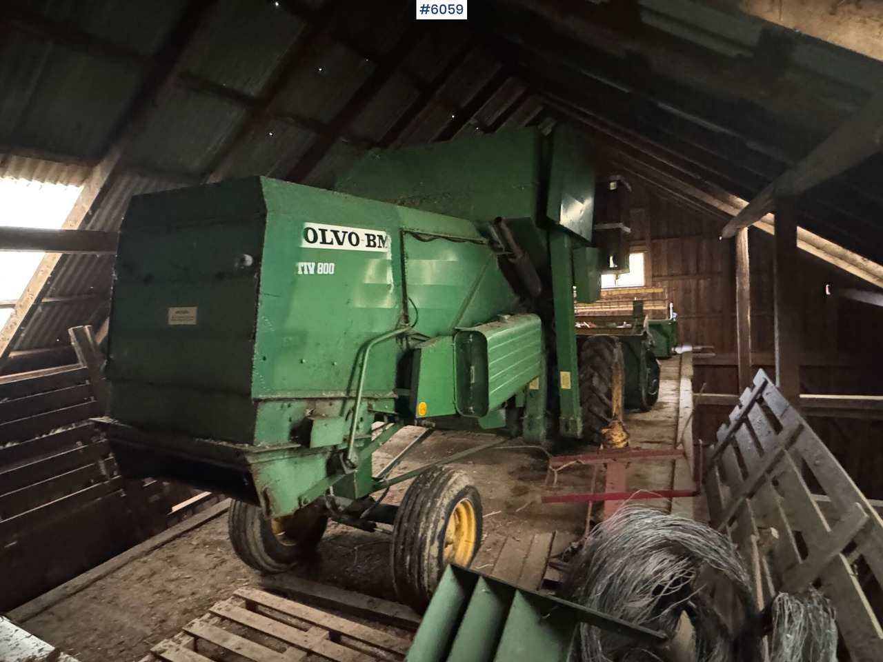 Volvo BM Aktiv 800 combine harvester - Зерноуборочный комбайн: фото 5 Volvo BM Aktiv 800 combine harvester - Зерноуборочный комбайн: фото 5