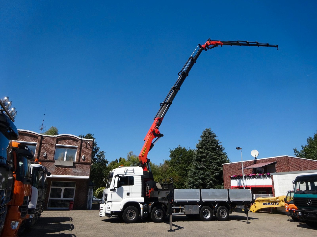 MAN 35.480 HYDRO TGS Pritsche + PK 65002 Kran 8x2-4 - Автоманипулятор: фото 3 MAN 35.480 HYDRO TGS Pritsche + PK 65002 Kran 8x2-4 - Автоманипулятор: фото 3