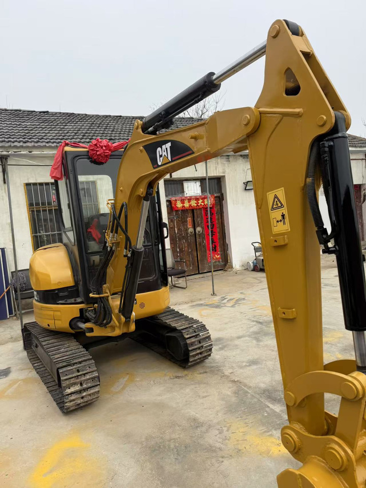 CATERPILLAR 303CR - Мини-экскаватор: фото 2 CATERPILLAR 303CR - Мини-экскаватор: фото 2