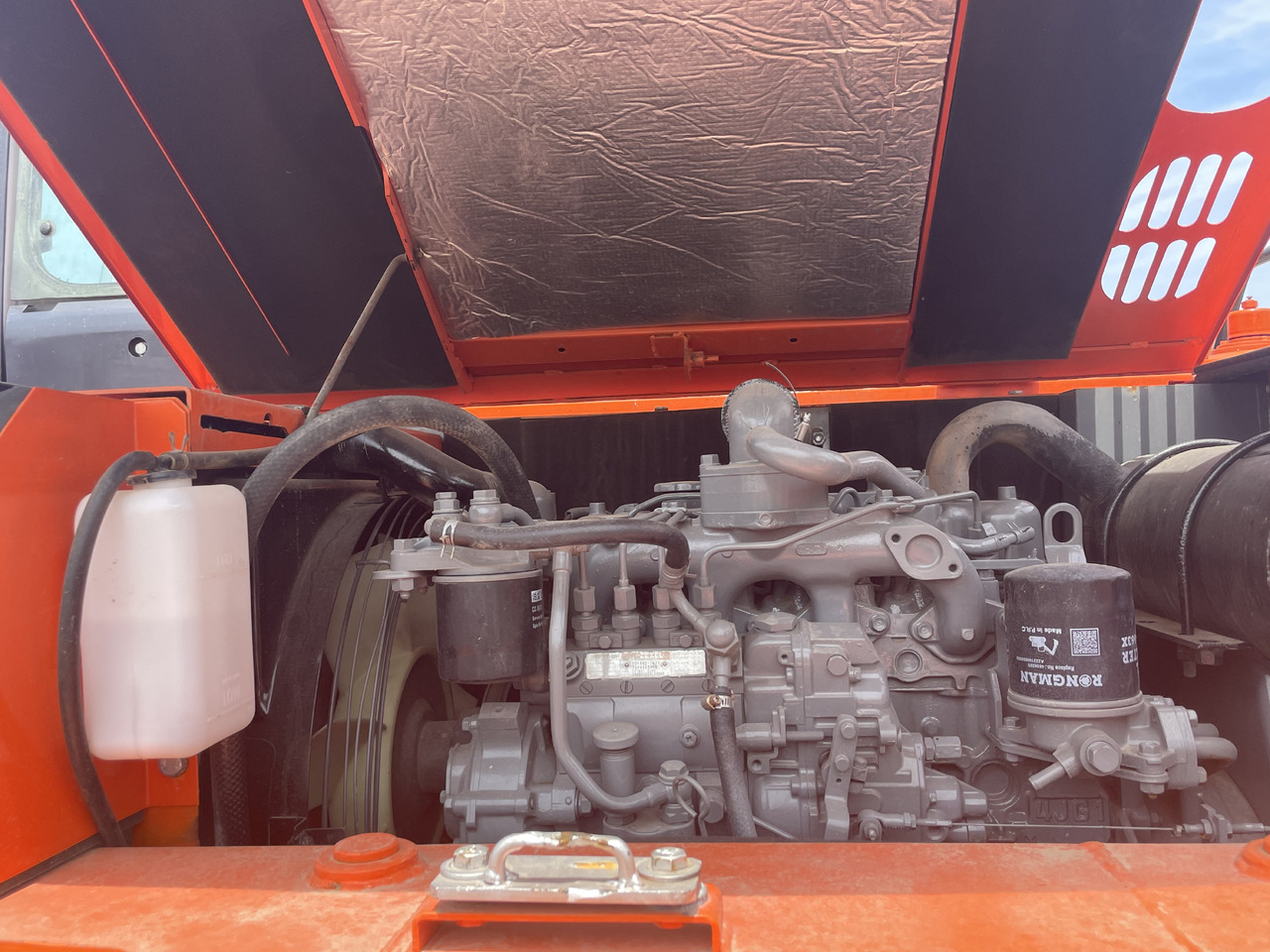 Hitachi ZX 70 - Гусеничный экскаватор: фото 2 Hitachi ZX 70 - Гусеничный экскаватор: фото 2