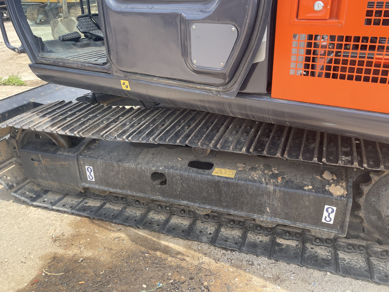 Hitachi ZX 70 - Гусеничный экскаватор: фото 4 Hitachi ZX 70 - Гусеничный экскаватор: фото 4