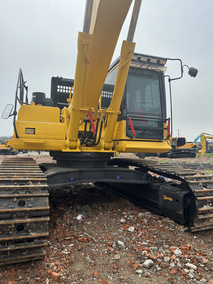 KOMATSU PC450-8 - Гусеничный экскаватор: фото 4 KOMATSU PC450-8 - Гусеничный экскаватор: фото 4