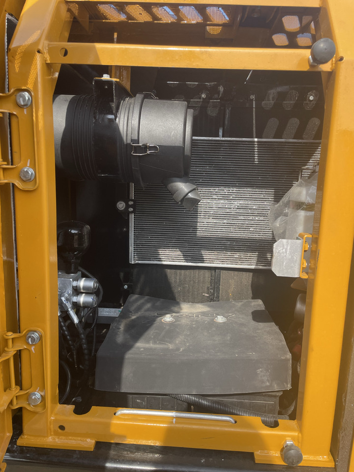 SANY SY75C - Гусеничный экскаватор: фото 4 SANY SY75C - Гусеничный экскаватор: фото 4