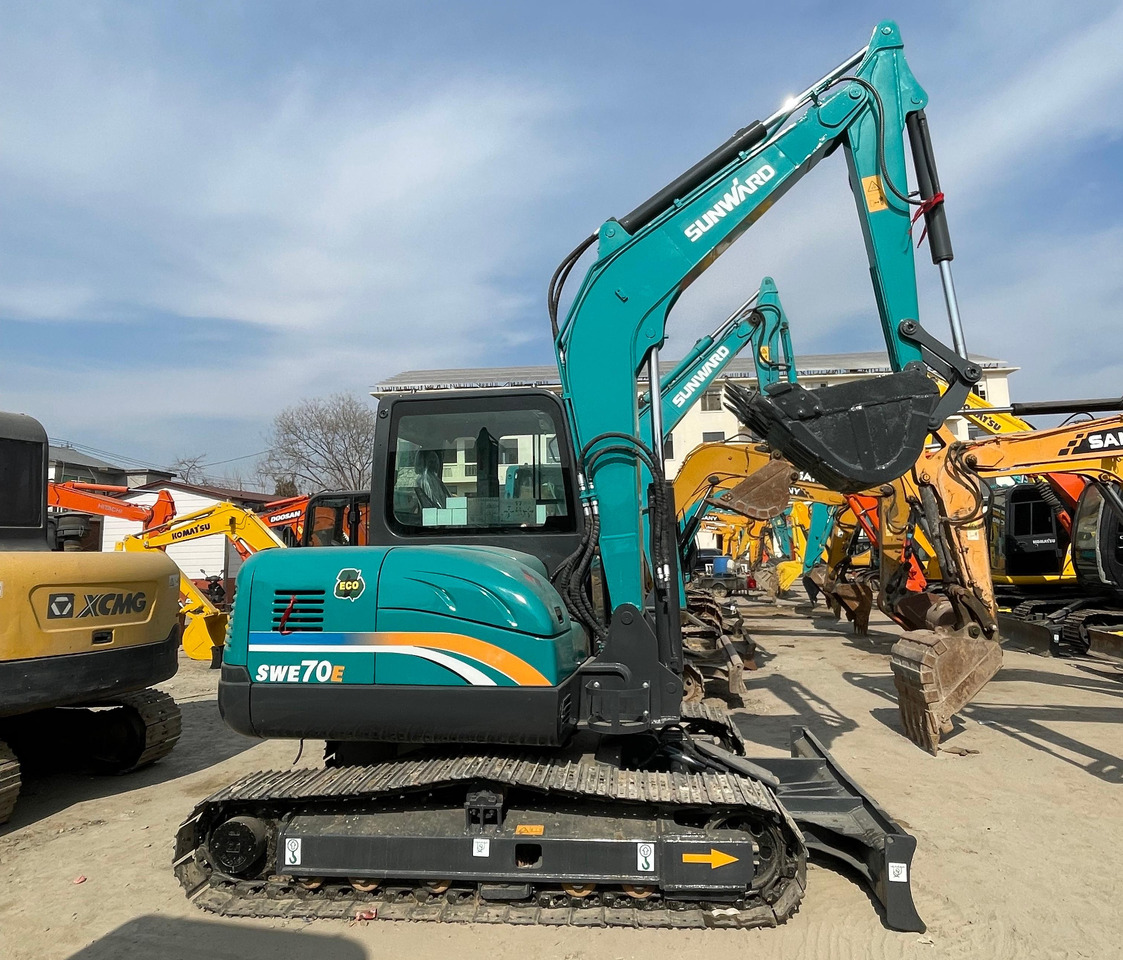 SUNWARD SWE70E - Гусеничный экскаватор: фото 1 SUNWARD SWE70E - Гусеничный экскаватор: фото 1