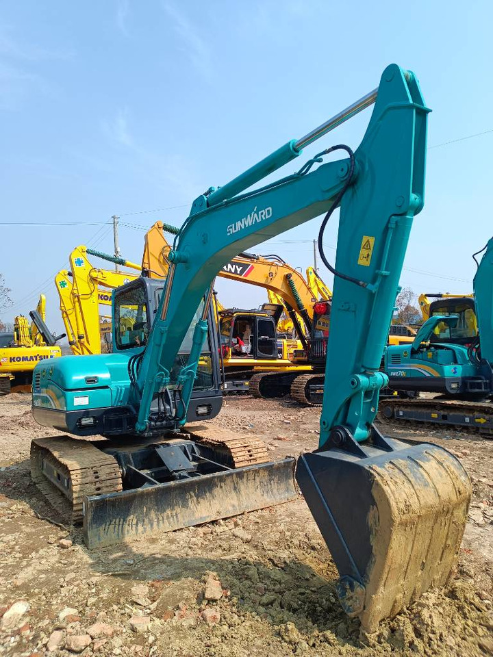 Sunward SWE80E - Мини-экскаватор: фото 5 Sunward SWE80E - Мини-экскаватор: фото 5