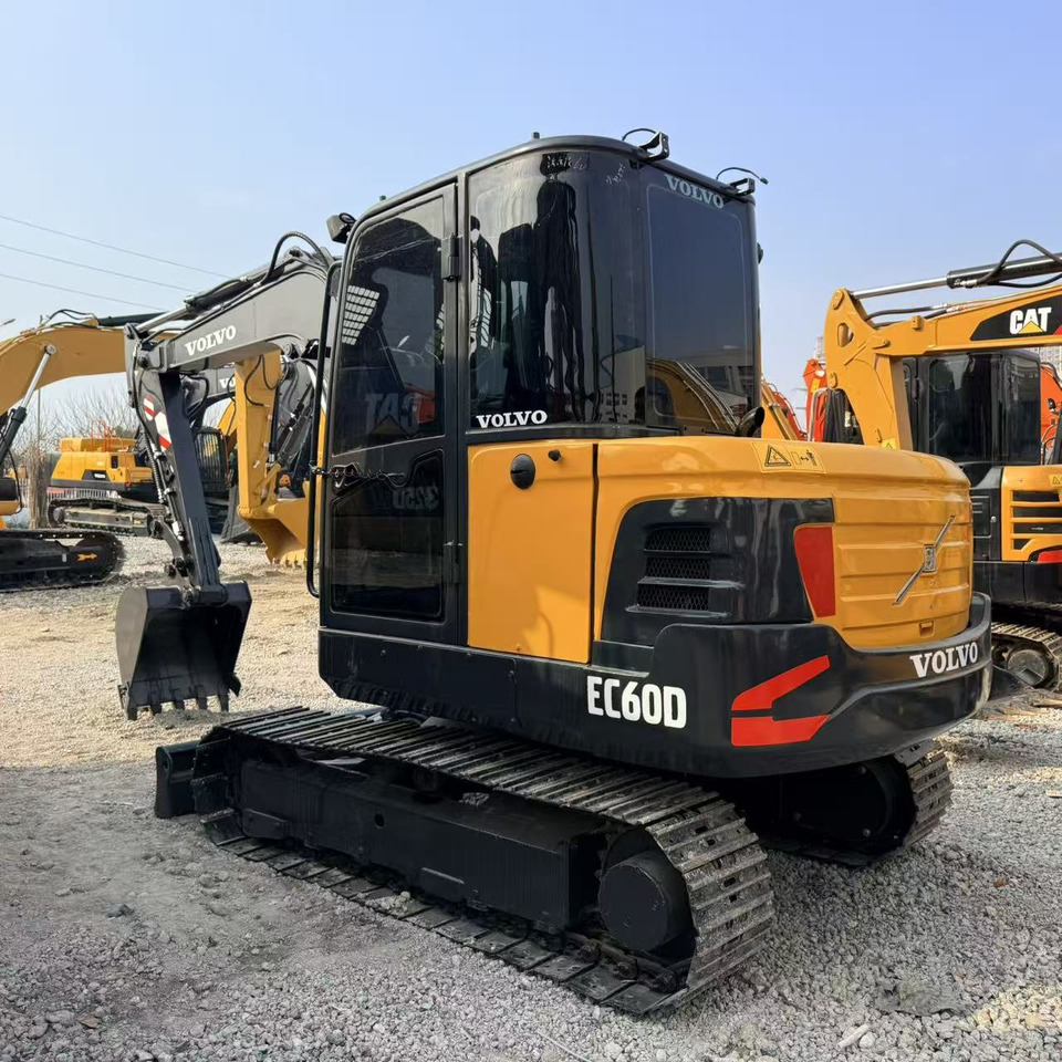 VOLVO EC60D - Гусеничный экскаватор: фото 1 VOLVO EC60D - Гусеничный экскаватор: фото 1