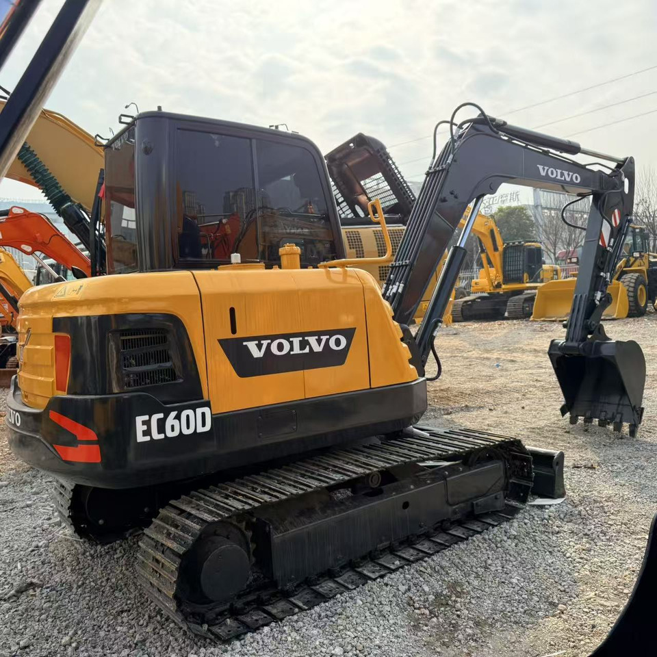 VOLVO EC60D - Гусеничный экскаватор: фото 4 VOLVO EC60D - Гусеничный экскаватор: фото 4
