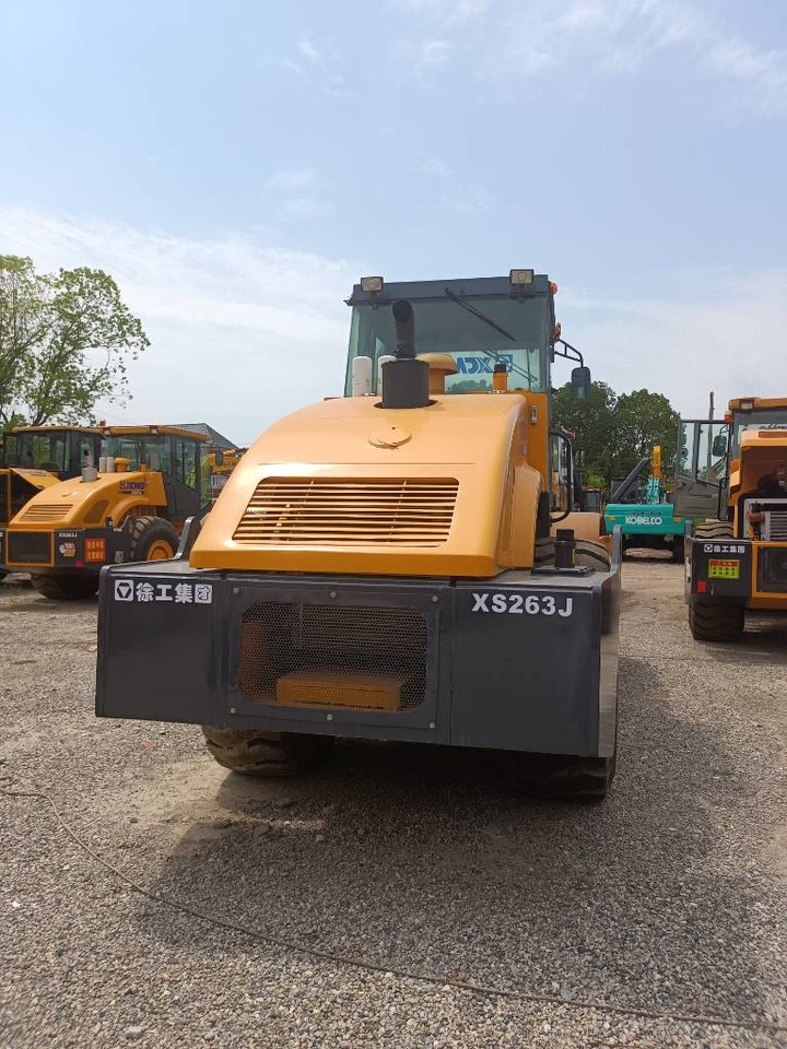 XCMG XS 263J - Компактор: фото 3 XCMG XS 263J - Компактор: фото 3