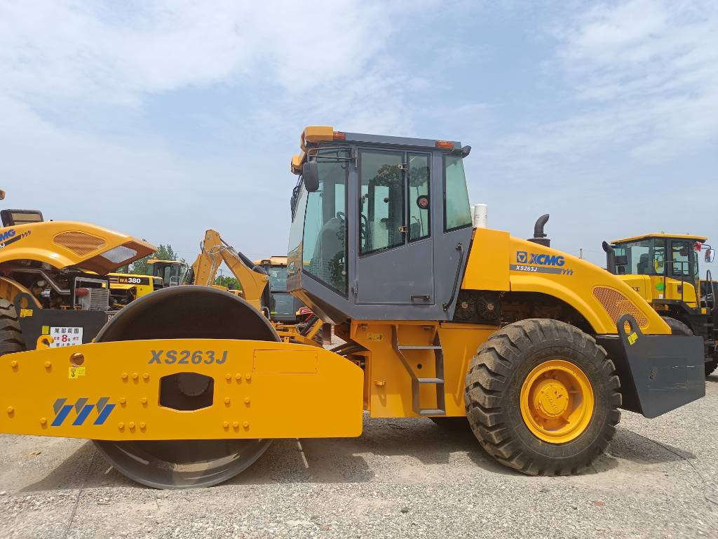 XCMG XS 263J - Компактор: фото 1 XCMG XS 263J - Компактор: фото 1