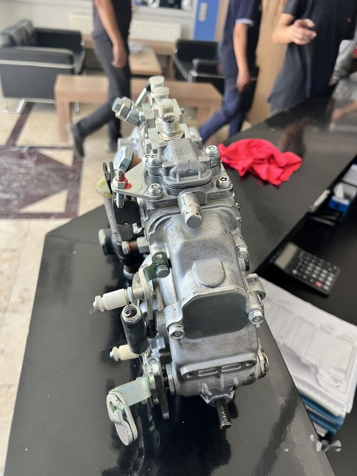 Bosch Denso Mitsubishi 20000-2023 - Топливный насос для Грузовиков: фото 3 Bosch Denso Mitsubishi 20000-2023 - Топливный насос для Грузовиков: фото 3