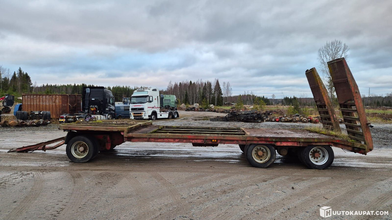 Goldhofer trailer chassis, Uusikaarlepyy - Сельскохозяйственный прицеп-платформа: фото 1 Goldhofer trailer chassis, Uusikaarlepyy - Сельскохозяйственный прицеп-платформа: фото 1