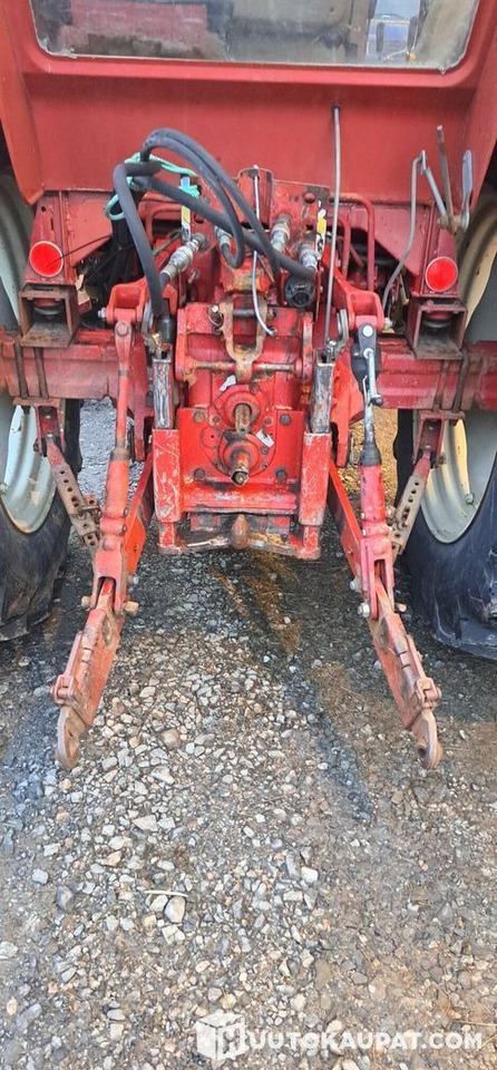 International 585XL, 1985, Diesel, 6 147 h Traktori, Kruunupyy - Трактор: фото 5 International 585XL, 1985, Diesel, 6 147 h Traktori, Kruunupyy - Трактор: фото 5