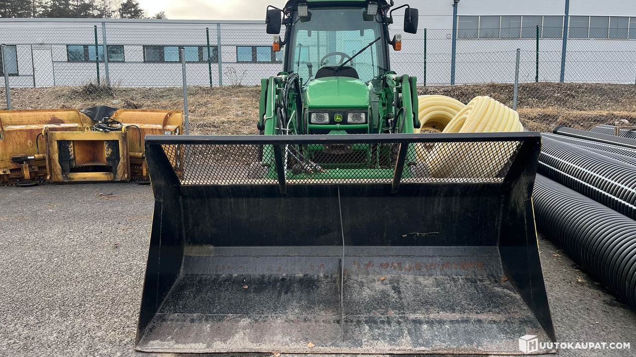 John Deere 4520, 2009, tractor, Porvoo - Трактор: фото 3 John Deere 4520, 2009, tractor, Porvoo - Трактор: фото 3