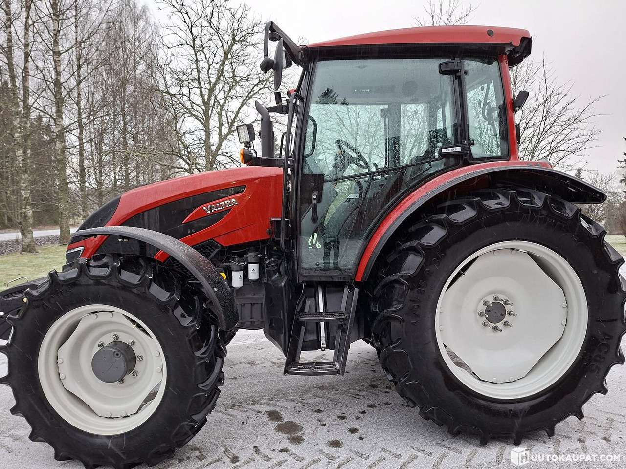 Valtra A104, 2018, 1,260 h, Kurikka - Трактор: фото 1 Valtra A104, 2018, 1,260 h, Kurikka - Трактор: фото 1
