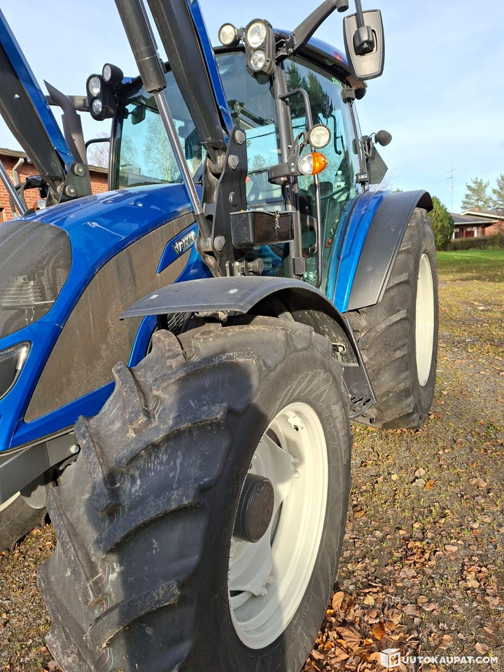 Valtra A134 with front loader, model year 2019, Kurikka - Трактор: фото 3 Valtra A134 with front loader, model year 2019, Kurikka - Трактор: фото 3